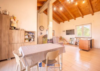 Casa indipendente Cavour - foto 1