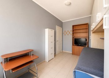 Four-room apartment Asti - photo 15