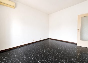 Trilocale Asti - foto 6