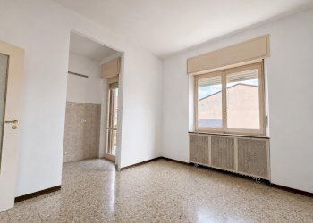 Trilocale Asti - foto 9