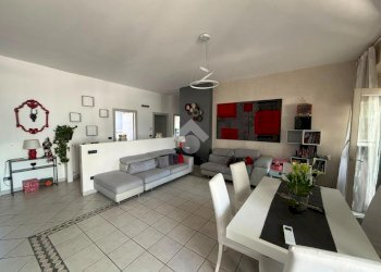 Apartment Via antonio gramsci, Borgaro Torinese - photo 3