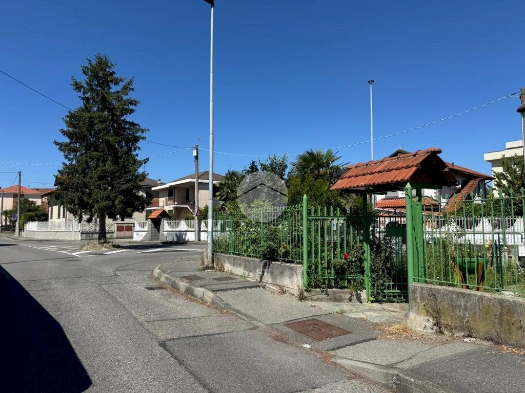 Two-room apartment Via Ariosto, Settimo Torinese - photo 3