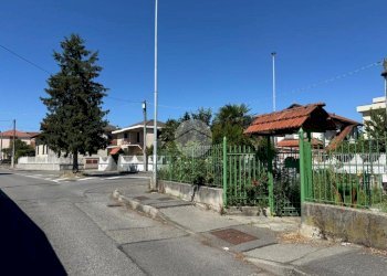 Four-room apartment Via Ariosto, Settimo Torinese - photo 4