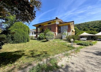 Villa Str. Palazzo, Bollengo - photo 1