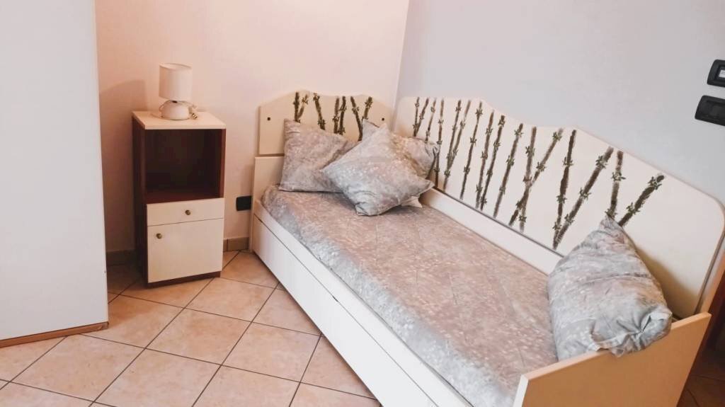 One-room apartment Pinerolo - photo 3
