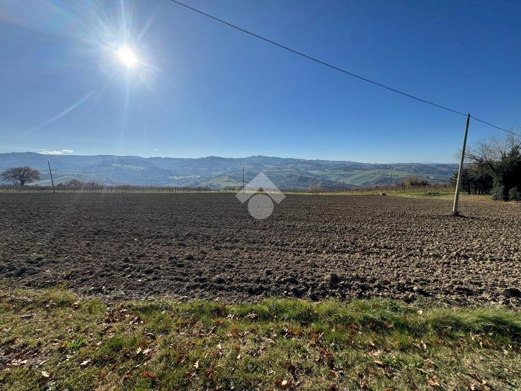Building land Via Valzangona, Petriano - photo 3
