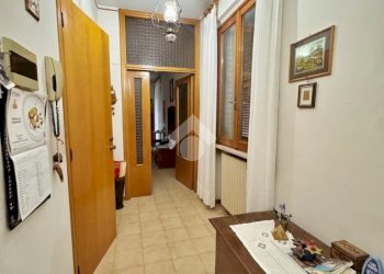 Portion of a house Via Zambonini, Montelabbate - photo 13