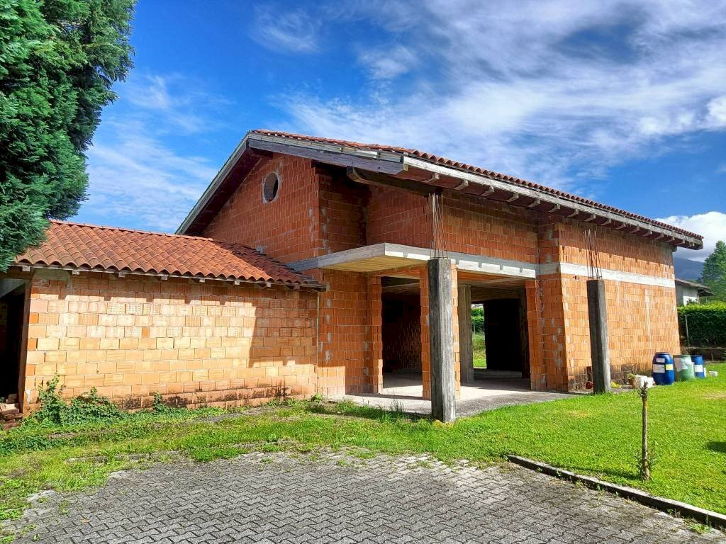 Villa Rogeno - foto 2