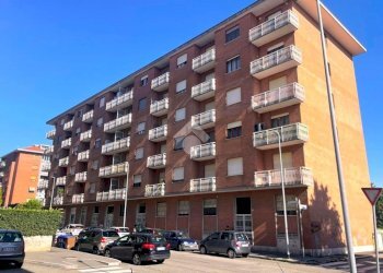 Three-room apartment Via deledda, Moncalieri - photo 1