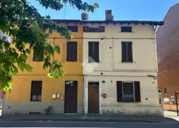 Two-room apartment Viale Dei Mille, Parma - photo 15