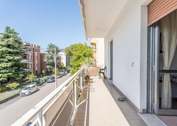 Three-room apartment Via Ermete Novelli, Rimini - photo 8