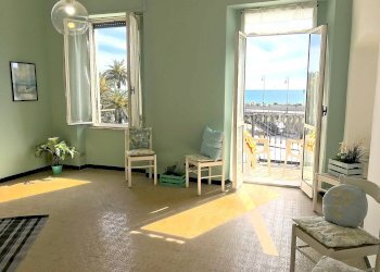 Foto 5 - Appartamento Piazza Fabio Marengo
 
2, Moneglia - foto 5