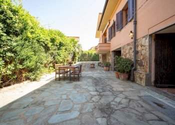 Foto 19 - Villa Via Antonio Gramsci
 
23, Porto Torres - foto 19
