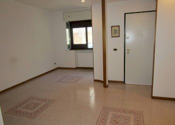 Soggiorno - Villa a Schiera Statte - foto 6
