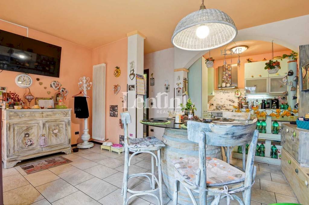 Salone - Villa via Piave, 12, Villanova Monferrato - foto 3