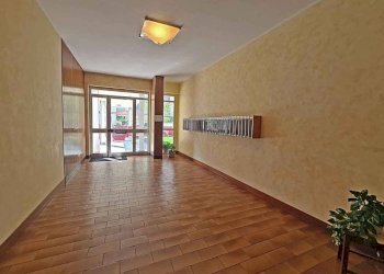 Interno palazzo - Appartamento via Papa Giovanni XXIII, Casale Monferrato - foto 5