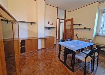 Sala da pranzo - Appartamento via Papa Giovanni XXIII, Casale Monferrato - foto 16