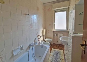 Bagno - Appartamento via Papa Giovanni XXIII, Casale Monferrato - foto 23
