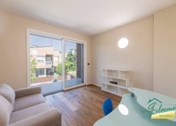 Salone - Villa viale delle Acacie, Vinovo - foto 18