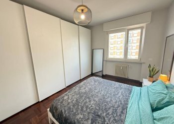 Camera da letto - Bilocale via Michelangelo Buonarroti, 53, Grugliasco - foto 8