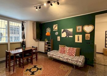Salone - Trilocale piazza di San Marcellino, Genova (zona Centro Storico) - foto 3