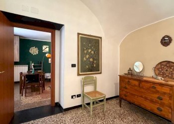Ingresso - Trilocale piazza di San Marcellino, Genova (zona Centro Storico) - foto 17