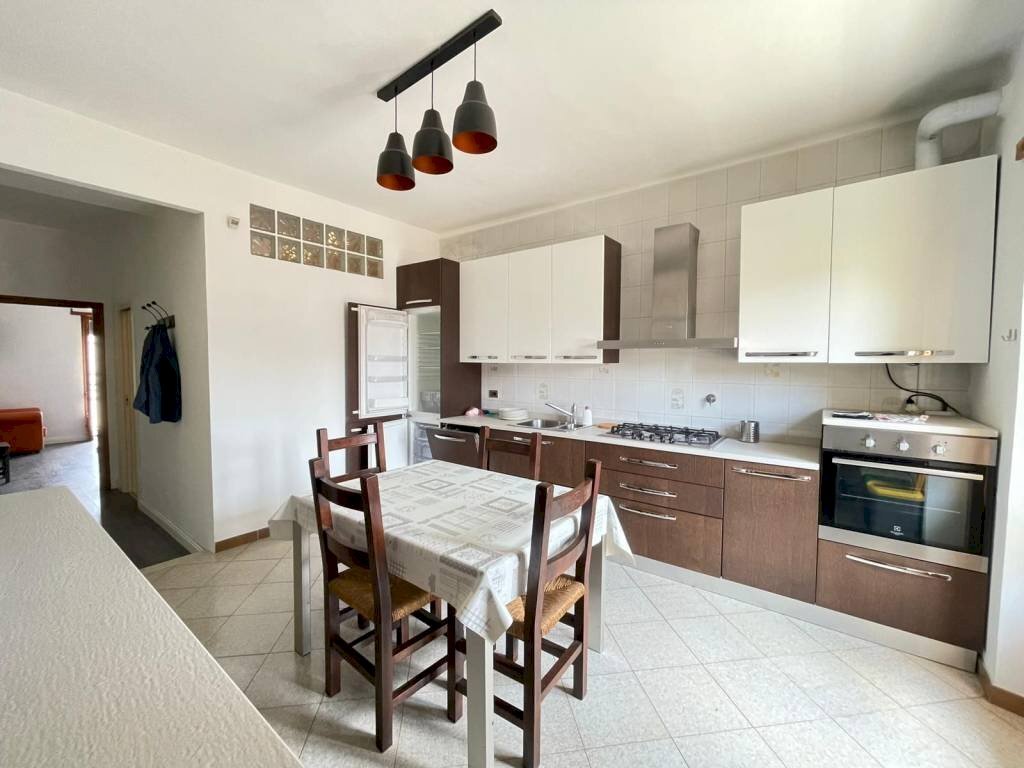 Cucina - Trilocale via Montevideo, 16, Torino (zona Lingotto) - foto 2