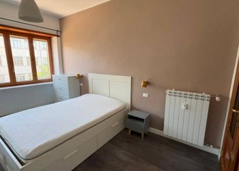 Camera da letto - Three-room apartment via Montevideo, 16, Torino (neighborhood Lingotto) - photo 5
