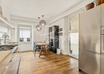 Cucina - Appartamento via di Monale, La Spezia - foto 10
