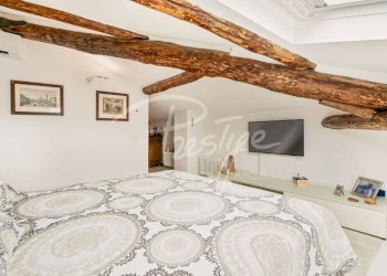 Camera da letto - Appartamento via di Monale, La Spezia - foto 27