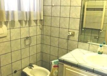 Bagno - Quadrilocale viale dell'Oceano Atlantico, 18, Roma (zona EUR) - foto 15