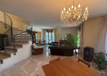 Foto 1 - Villa Baronissi - photo 1