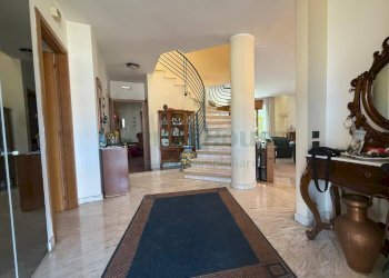 Foto 2 - Villa Baronissi - photo 2
