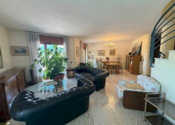 Foto 1 - Villa Baronissi - foto 1