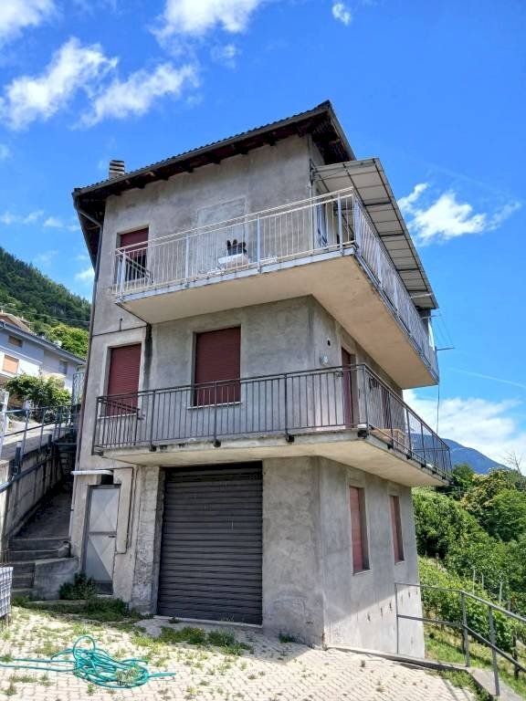 Facciata - Appartamento via Piedo, 2, Tresivio - foto 2