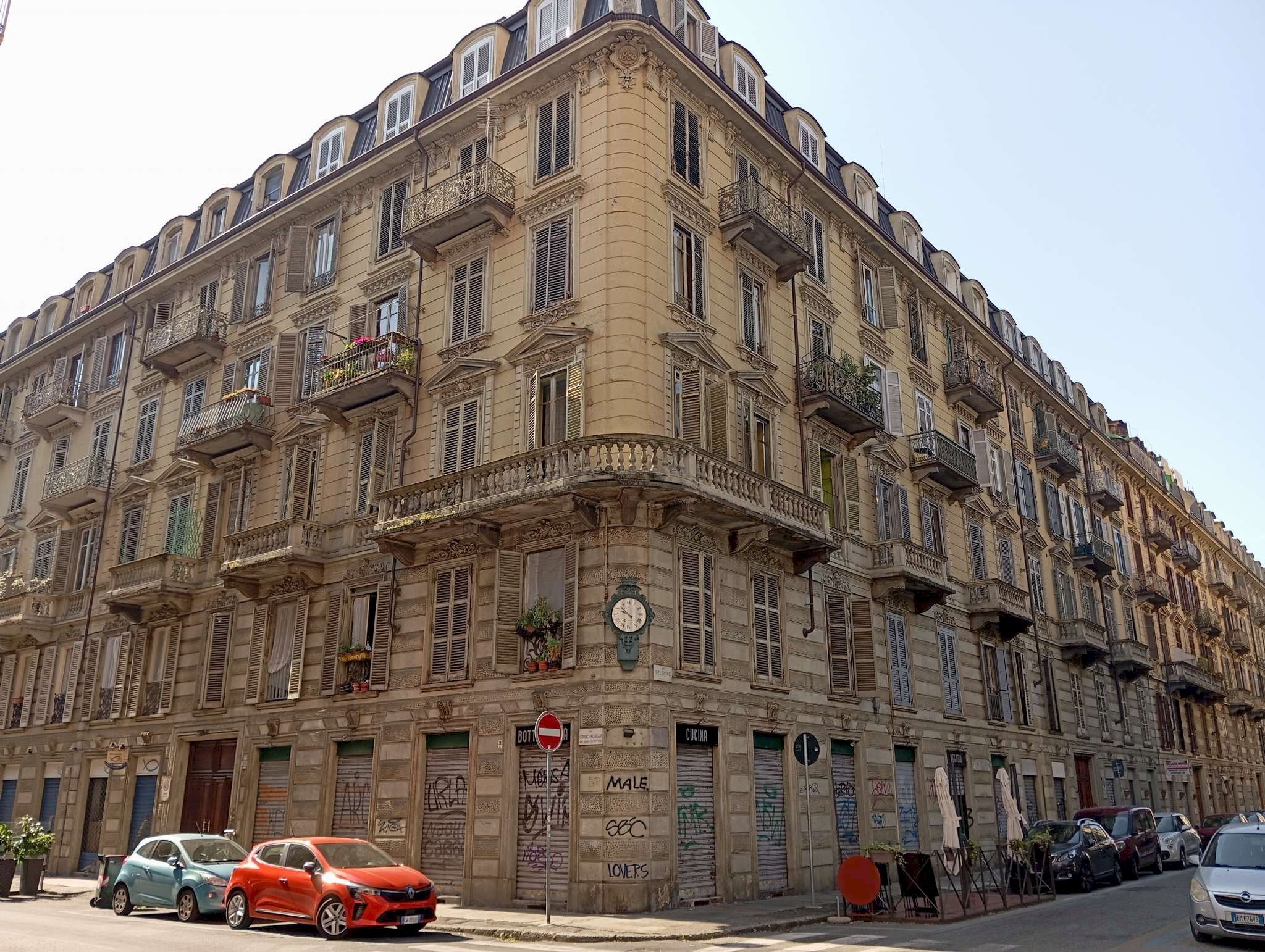 stabile - Quadrilocale via Belfiore, 35, Torino (zona San Salvario) - foto 1