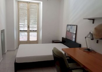 camera - Appartamento via Belfiore, 35, Torino (zona San Salvario) - foto 6