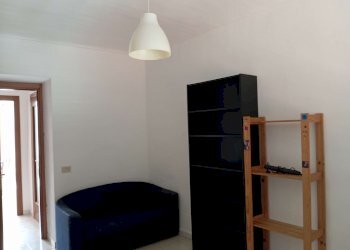 camera - Appartamento via Belfiore, 35, Torino (zona San Salvario) - foto 8