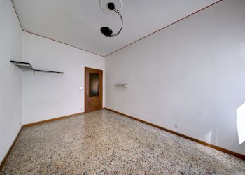 CAMERA DA LETTO - Three-room apartment corso MOLISE, 57C, Torino - photo 13