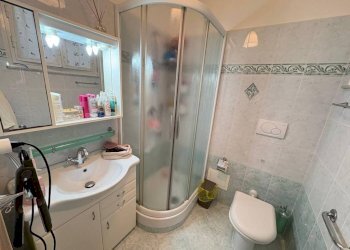 Bagno - Appartamento via Papigliano, 2, Genova (zona Borgoratti) - foto 15