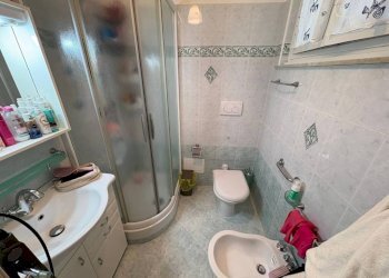 Bagno - Appartamento via Papigliano, 2, Genova (zona Borgoratti) - foto 19