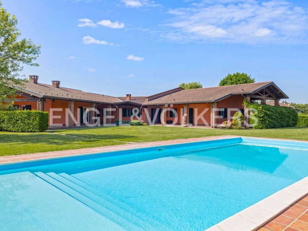 Piscina - Villa strada delle Rocche, Oviglio - foto 1