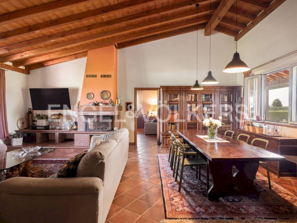 Salone - Villa strada delle Rocche, Oviglio - foto 2