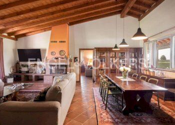 Salone - Villa strada delle Rocche, Oviglio - foto 2