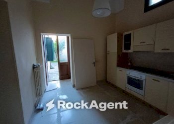 Cucina - Stabile - Palazzo corso Umberto, 77, Trepuzzi - foto 34
