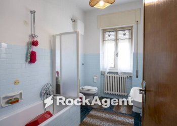 Bagno - Appartamento via Sarzanese, 247, Lucca - foto 19