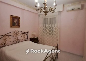 Camera da letto - Quadrilocale via Amalfi, 3, Mazara del Vallo - foto 5
