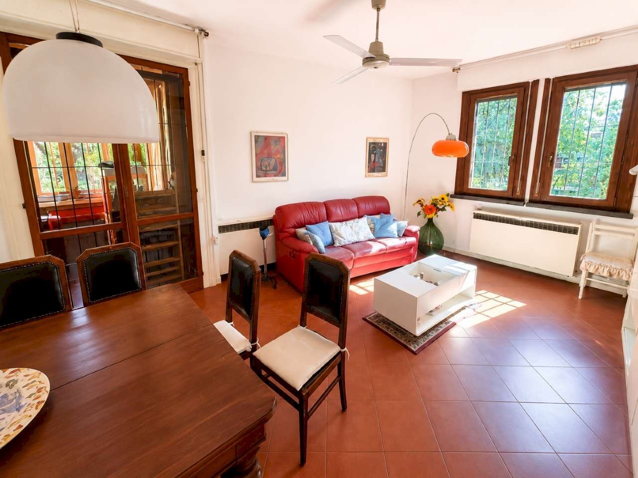 soggiorno - Four-room apartment via Spartaco, Bologna (neighborhood Massarenti) - photo 2