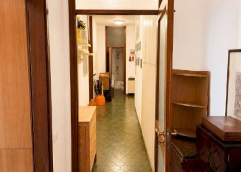corridoio - Four-room apartment via Spartaco, Bologna (neighborhood Massarenti) - photo 17