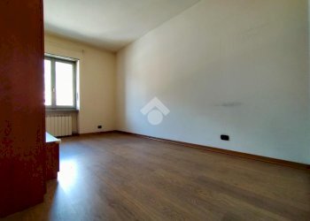 Trilocale via Giorgio Carrel, Aosta - foto 12